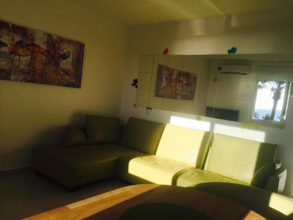 Alexsea Apartment Хайфа Номер фото